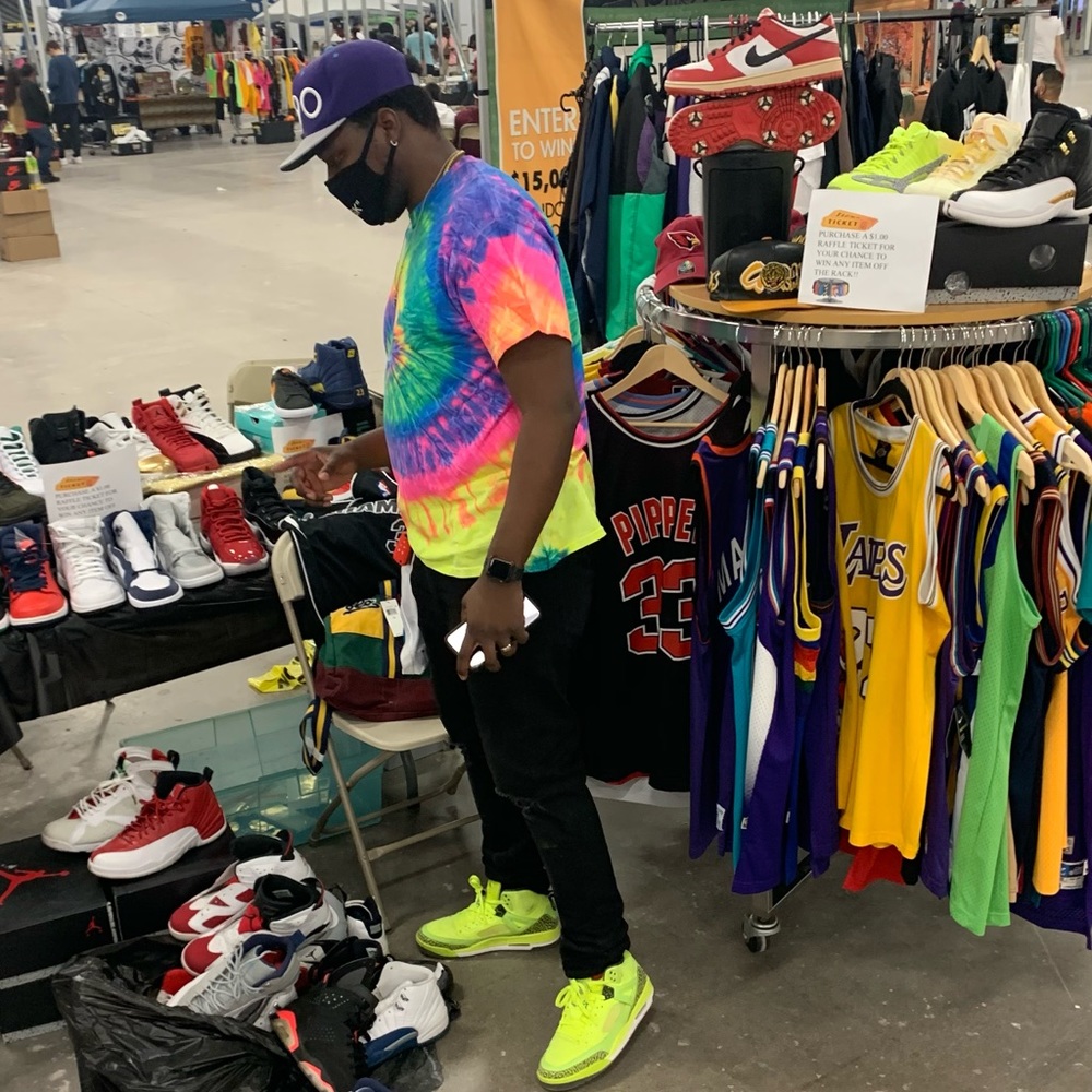 Meet your Posher, EC